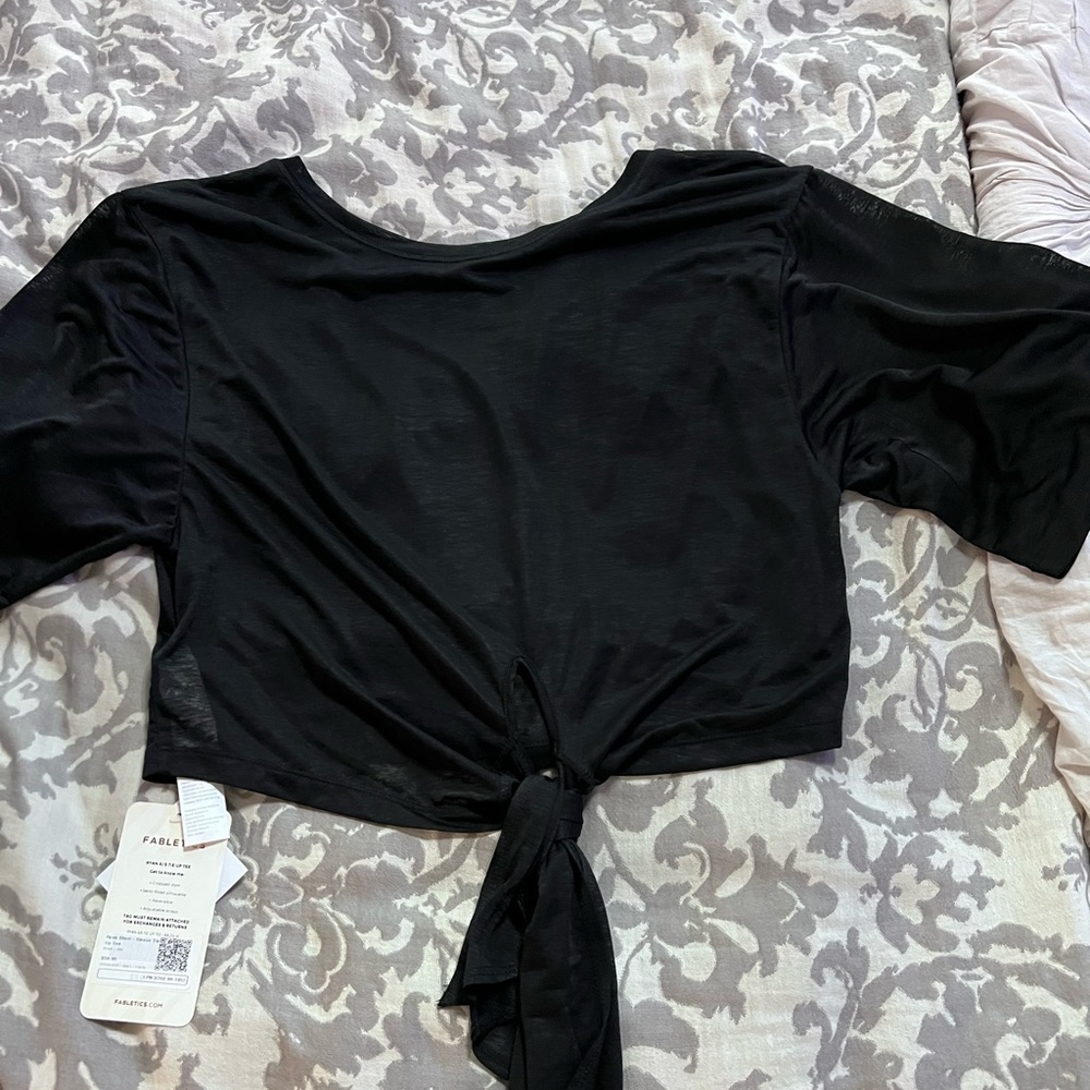Fabletics brand new see-through crop top. XXL